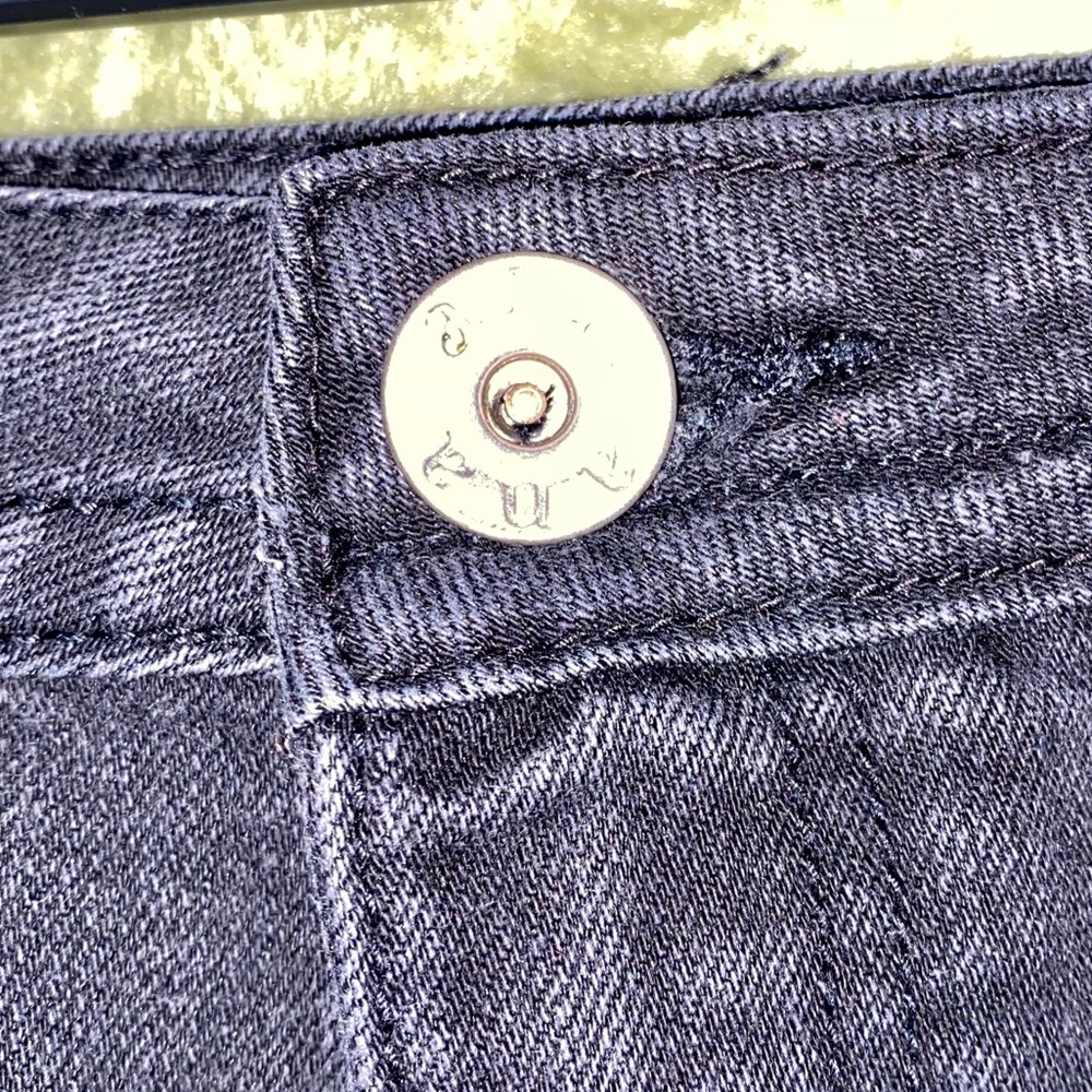 A.N.A. Shorts - Picture 3 of 4